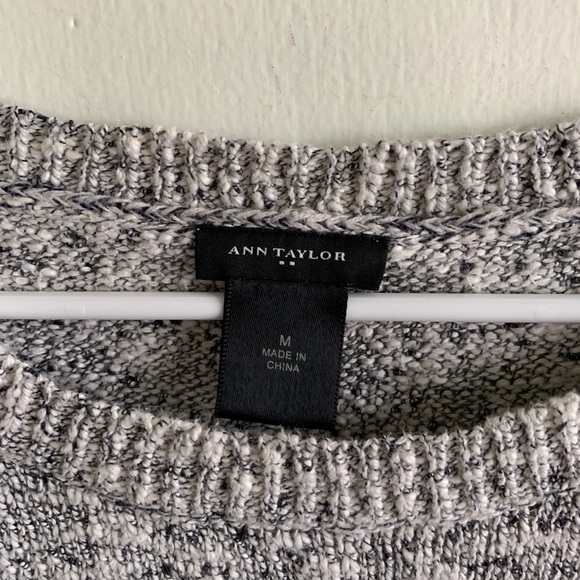 Ann Taylor | Color block Sweater - Picture 4 of 7